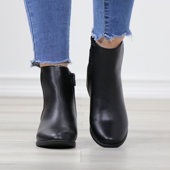 Black Dual Material Round Toe Low Heel Ankle Boots - Picture 9 of 12